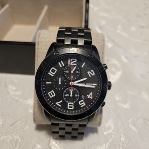 Micheal Kors dive/military style watch